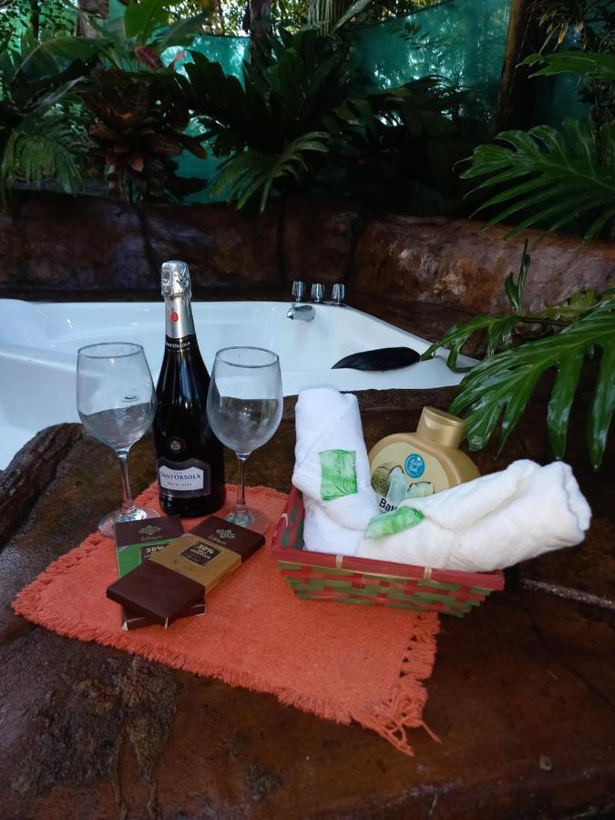 Отель Momotus Glamping Florencia Экстерьер фото